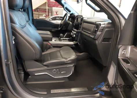 2022 Ford F-150 Platinum z USA, uszkodzony, nr VIN 1FTFW1ED9NFC17335